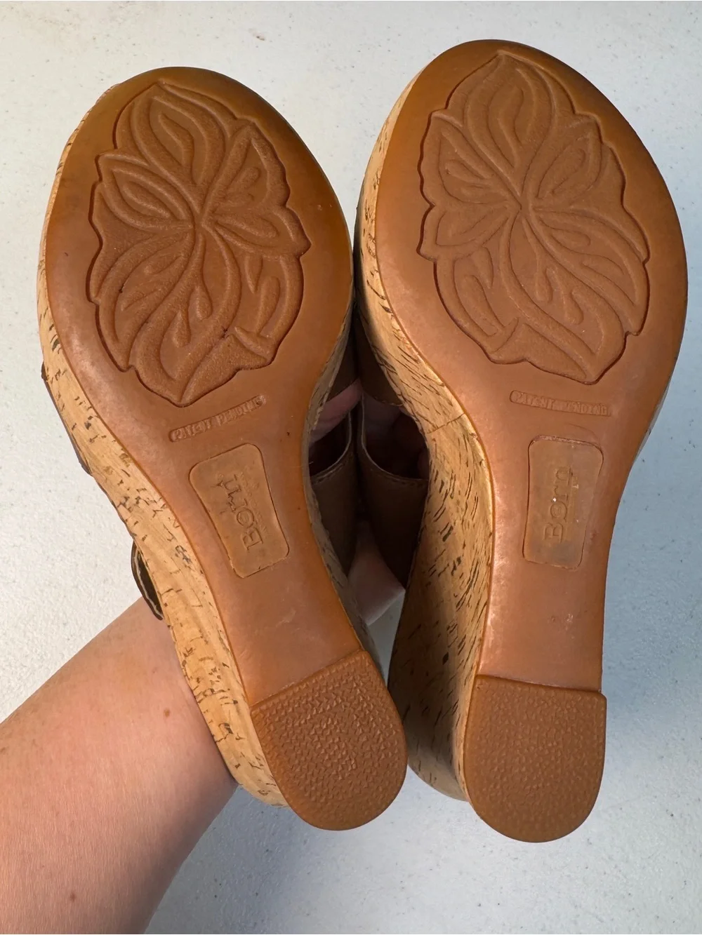 Born Carrabelle Cognac Brown Leather Wedge Sandals Size 8 / 39
